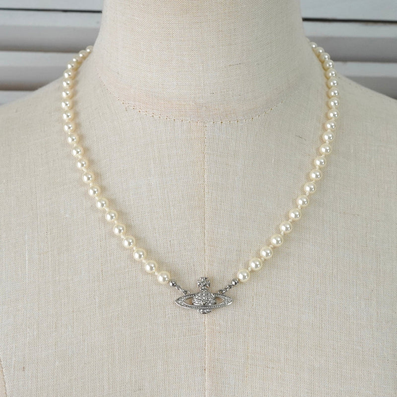 ヴィヴィアン ウエストウッド オーブ ラインストーン パール ネックレス チョーカー - NEWSED