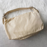 プラダ ナイロン ンショルダーバッグ アイボリー - NEWSED