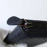 ボッテガ・ヴェネタ イントレチャート レザー ラウンドファスナー - NEWSED