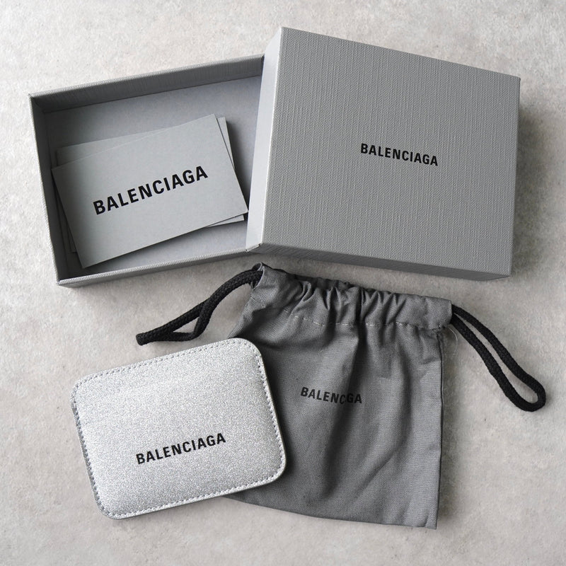 バレンシアガ ロゴ グリッター パスケース カードケース シルバー - NEWSED