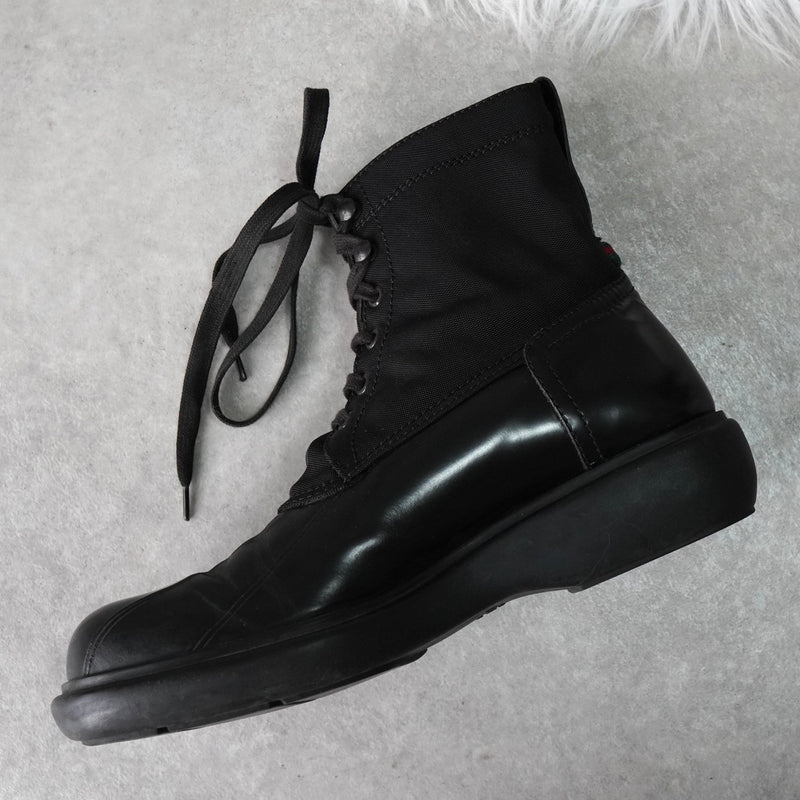 グッチ シェリーライン ドッキング ハイカット ブーツ ブラック - NEWSED