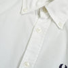 Fred Perry 白色徽标刺绣长袖衬衫