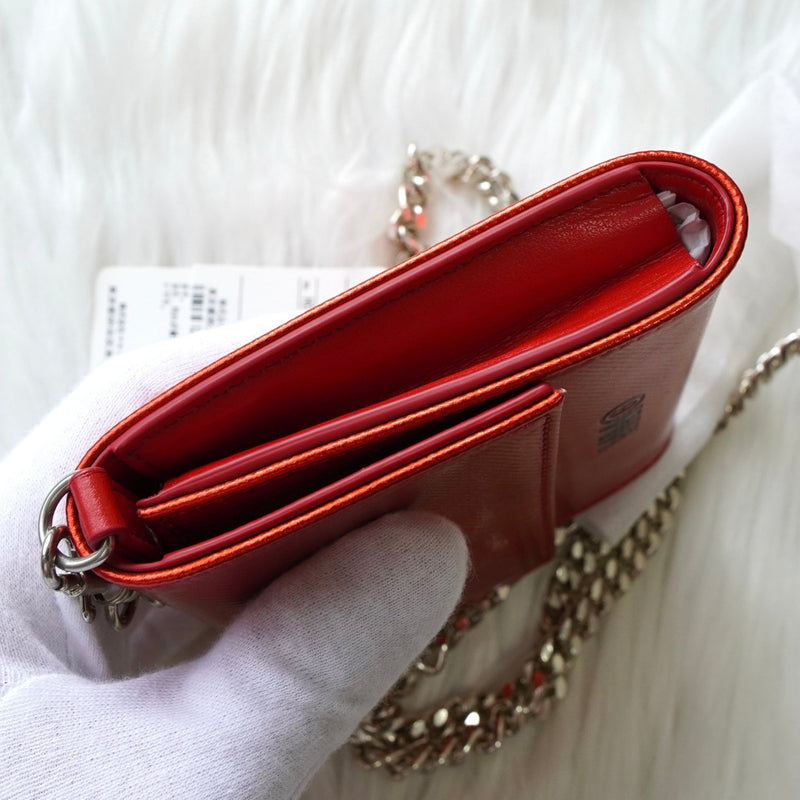 エムエムシックス メゾンマルジェラ ロゴ チェーンウォレット 二つ折り財布 ウォレットバッグ レッド - NEWSED