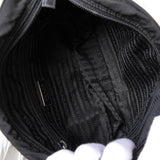 プラダ ポコノ テスート ナイロン ショルダーバッグ トライアングルロゴ ブラック - NEWSED