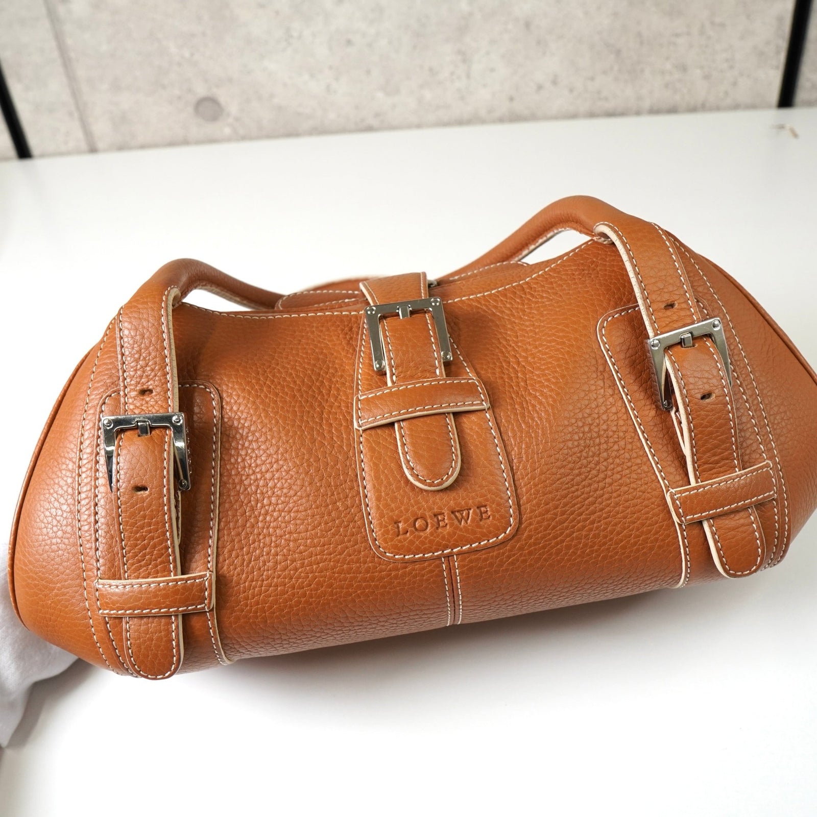 LOEWE センダ　ハンドバッグ レザー ブラウン ロエベ センダ レザー ハンドバッグ ブラウン | ブランド古着を扱う