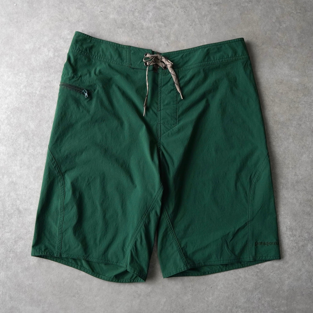 パタゴニア ロゴ 刺繍 ハーフパンツ ショートパンツ グリーン