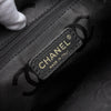 Chanel Coco Mark Wild Stitch Caviar 皮革单肩包（黑色）