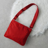 プラダ ポコノ テスート ナイロン トライアングルロゴ ショルダーバッグ レッド - NEWSED