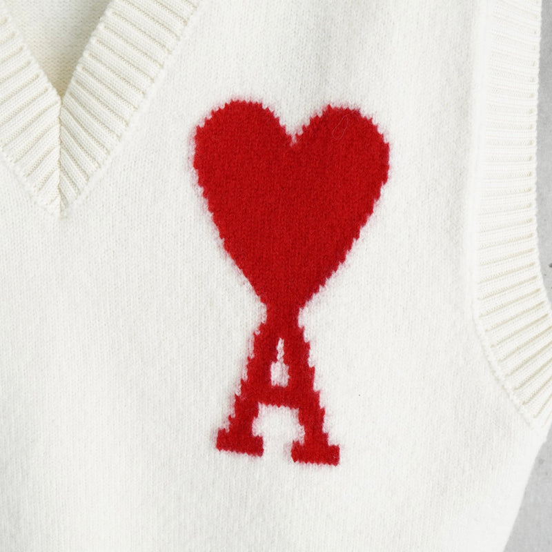 アミ パリ アミパリ ニットベスト ハートロゴ アイボリー タグ付き未