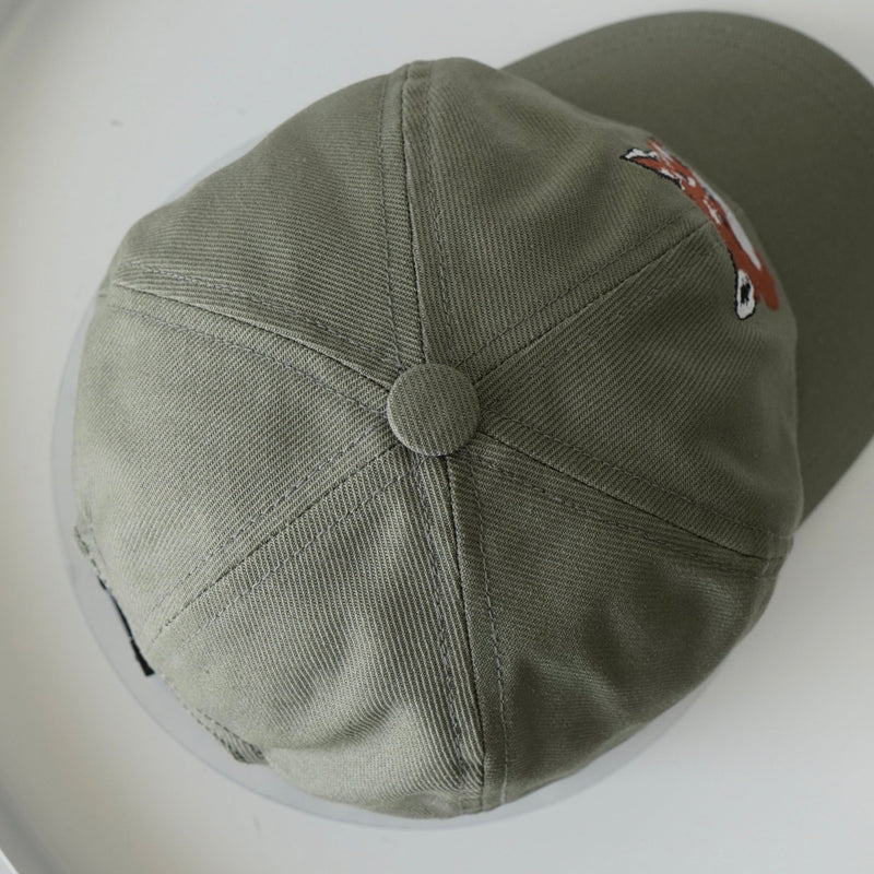 メゾン キツネ フォックスヘッド キャップ カーキ - NEWSED