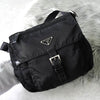 Prada 黑色尼龙单肩包