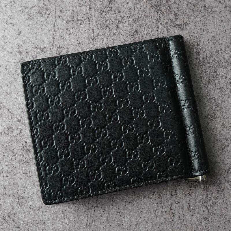 グッチ マイクログッチシマ マネークリップ付き 二つ折り カードケース - NEWSED