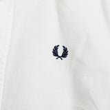 フレッドペリー ロゴ 刺繍 長袖シャツ ホワイト - NEWSED