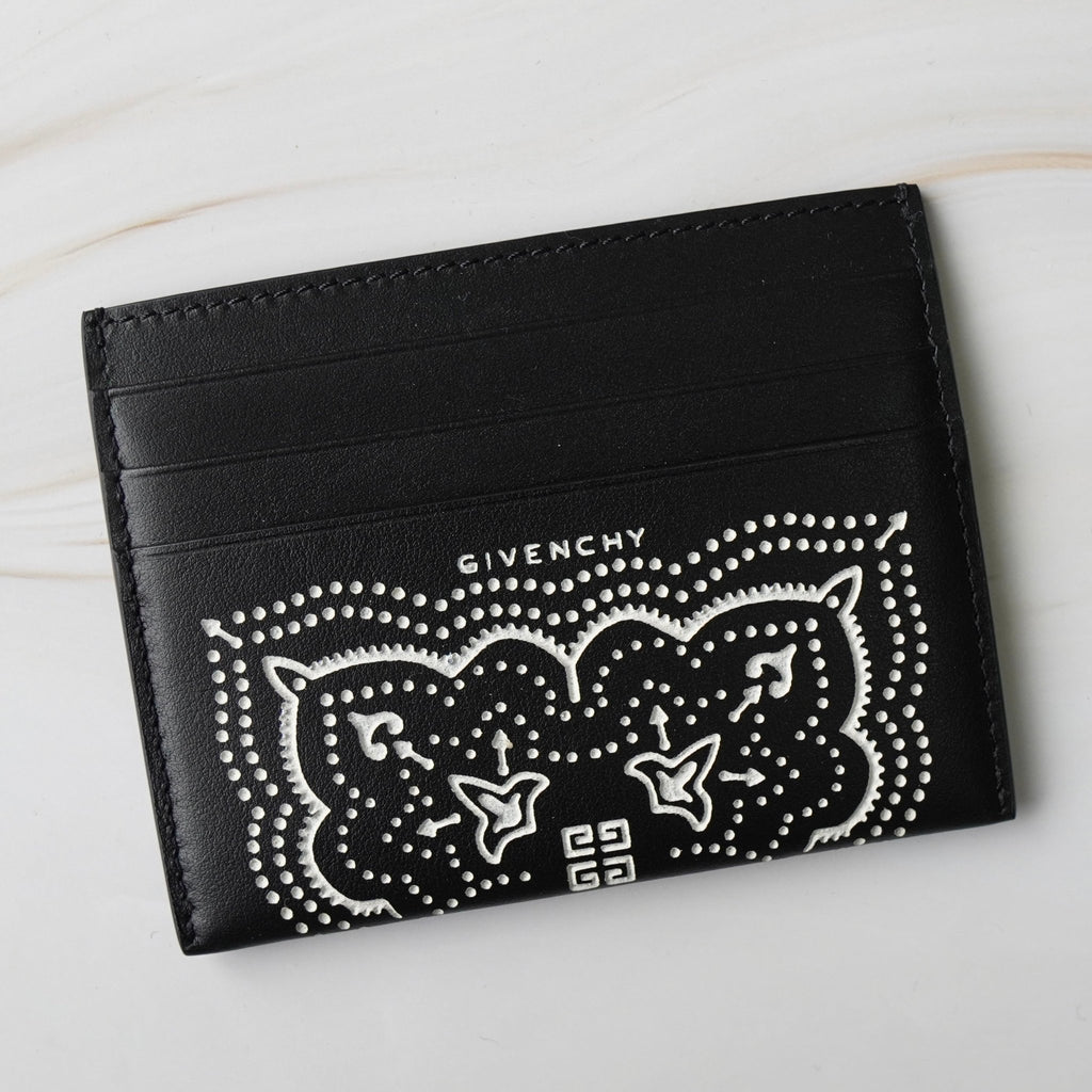 ジバンシィ 模様 レザー カードケース パスケース ブラック 箱付き