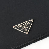 プラダ ポコノ テスート ナイロン 三角プレート 長財布 二つ折り財布 ブラック ギャランティーカード - NEWSED