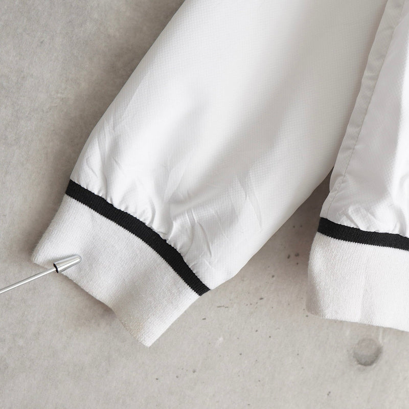 ラコステ スポーツ ナイロンジャケット トラックジャケット ブルゾン ロゴパッチ ホワイト - NEWSED