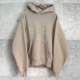 エフオージー エッセンシャルズ フェルトロゴ パーカー ベージュ - NEWSED