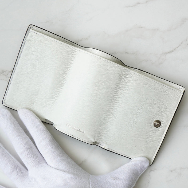 バレンシアガ ペーパーミニ レザー 三つ折り財布 コンパクトウォレット ブラック - NEWSED