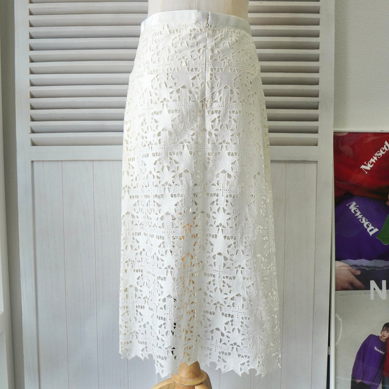 サカイ スター 星型 レース 台形 スカート ホワイト - NEWSED