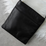 ロエベ アナグラム ナッパレザー ショルダーバッグ ミニバッグ ブラック - NEWSED