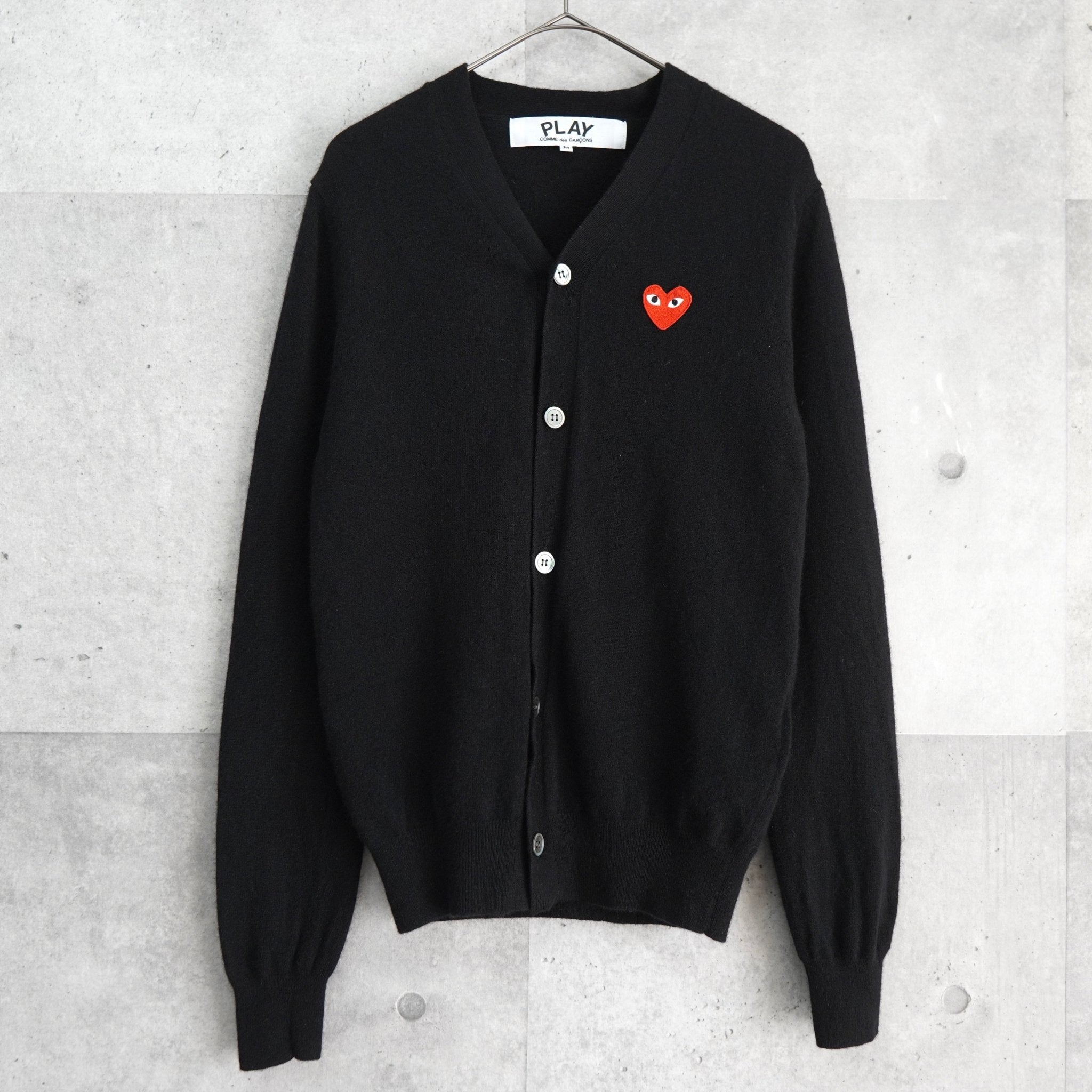 COMME des GARCONS(プレイ コムデ ギャルソン)アイテム一覧