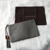 Gucci 皮革手拿包 灰色