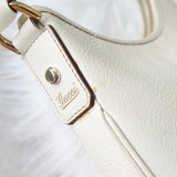 グッチ アビー レザー ワンショルダーバッグ ホワイト - NEWSED