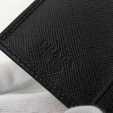 プラダ サフィアーノ レザー トライアングルロゴ 二つ折り財布 ブラック - NEWSED