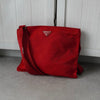 プラダ ポコノ テスート ナイロン トライアングルロゴ ショルダーバッグ レッド