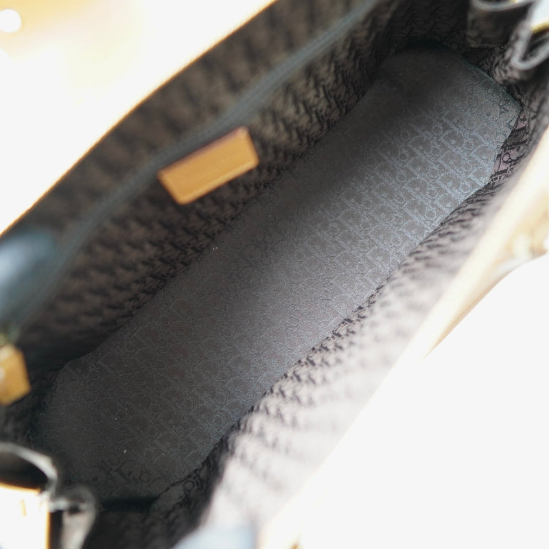 ディオール レザー ハンドバッグ 自立型 キャメル - NEWSED