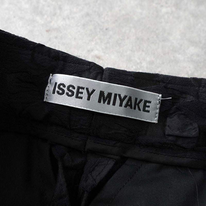 イッセイミヤケ フラワー ナイロン シングル イージー セットアップ ブラック レディース - NEWSED