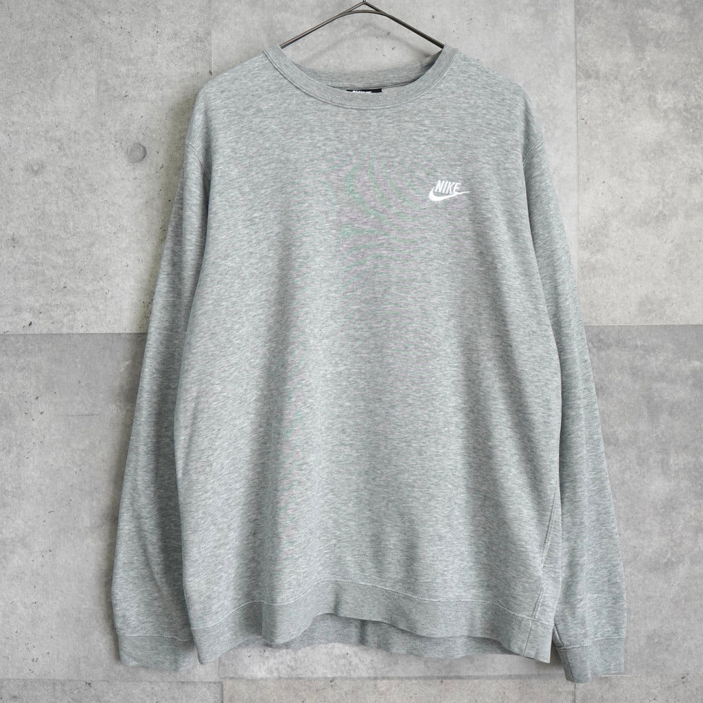 Nike OnePoint Logo 运动衫（灰色）