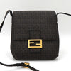 フェンディ ズッカ キャンバス/レザー ショルダーバッグ ブラウン