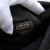 Prada 黑色三角形徽标尼龙迷你手提包