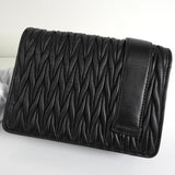 ミュウミュウ マテラッセ ビジュー レザー チェーン ショルダーバッグ ブラック - NEWSED