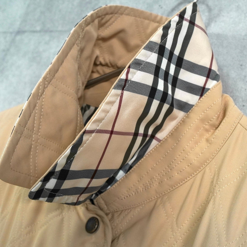 専用【正規品】BURBERRY キルティングジャケット ベージュ バーバリー キルティングジャケット ベージュ | ブランド古着を扱う