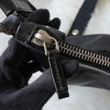 プラダ ポコノ テスート ナイロン / レザー トライアングルロゴ ショルダーバッグ ブラック - NEWSED