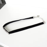 クリスチャン ディオール ラインストーン ベルベット チョーカー ブラック - NEWSED