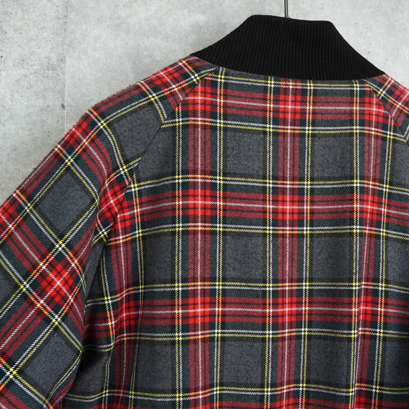 フレッドペリー リバーシブル ロゴ 刺繍 チェック柄 キルティングジャケット ブルゾン カーキ / グレー - NEWSED