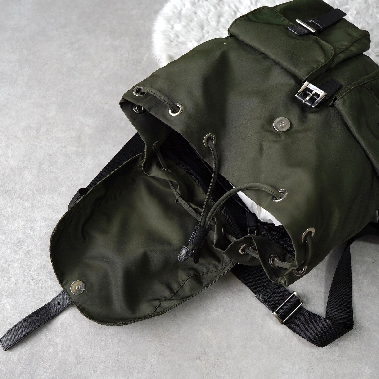 ポコノ テスート ナイロン 三角プレート バックパック リュックサック