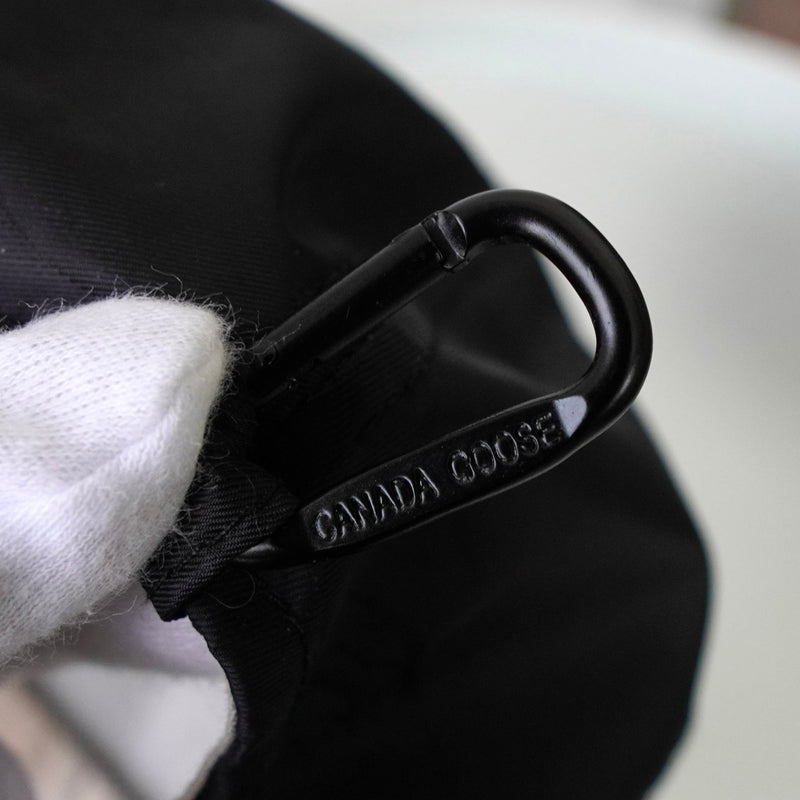 カナダグース ロゴ キャップ 帽子 ブラック - NEWSED