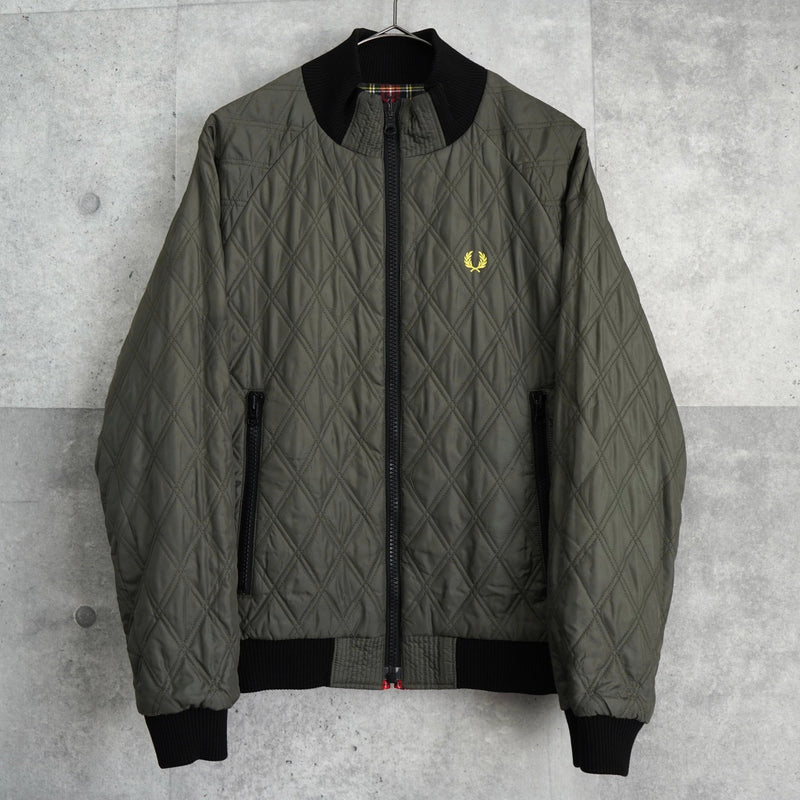 フレッドペリー リバーシブル ロゴ 刺繍 チェック柄 キルティングジャケット ブルゾン カーキ / グレー - NEWSED