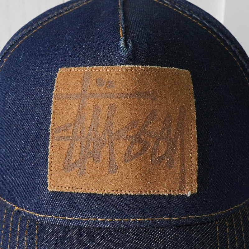 ステューシー ロゴ レザーパッチ デニム キャップ - NEWSED