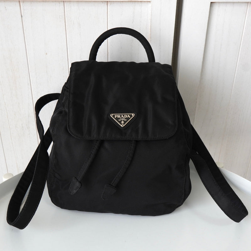 PRADA ミニリュック テスート ナイロン プラダ ポコノ テスート ナイロン ミニリュックサック トライアングル