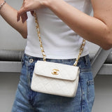 シャネル ターンロック ミニミニマトラッセ ラムスキン チェーンショルダーバッグ ホワイト - NEWSED