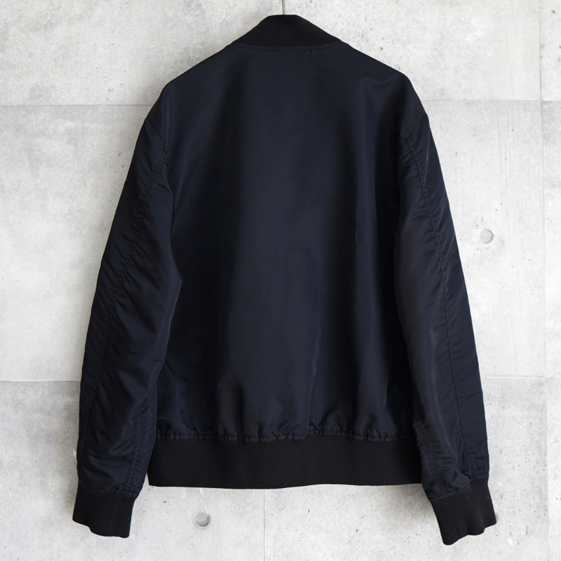 ラコステ リバーシブル ブルゾン ロゴパッチ ブラック/カーキ - NEWSED