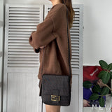 フェンディ ズッカ キャンバス/レザー ショルダーバッグ ブラウン - NEWSED