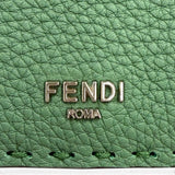 フェンディ フェンディ セレリア バイフォールド ロゴ金具 ステッチデザイン レザー コンパクトウォレット 二つ折り財布 グリーン メンズ - NEWSED