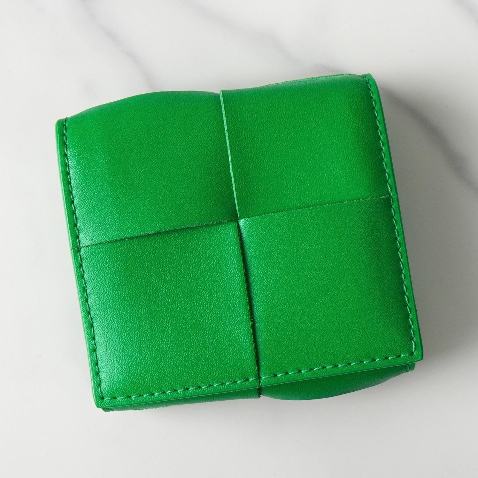 ボッテガ ヴェネタ カセット イントレチャート コインケース グリーン