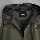 ステューシー カモ柄 ジップアップ ナイロンパーカー カーキ - NEWSED